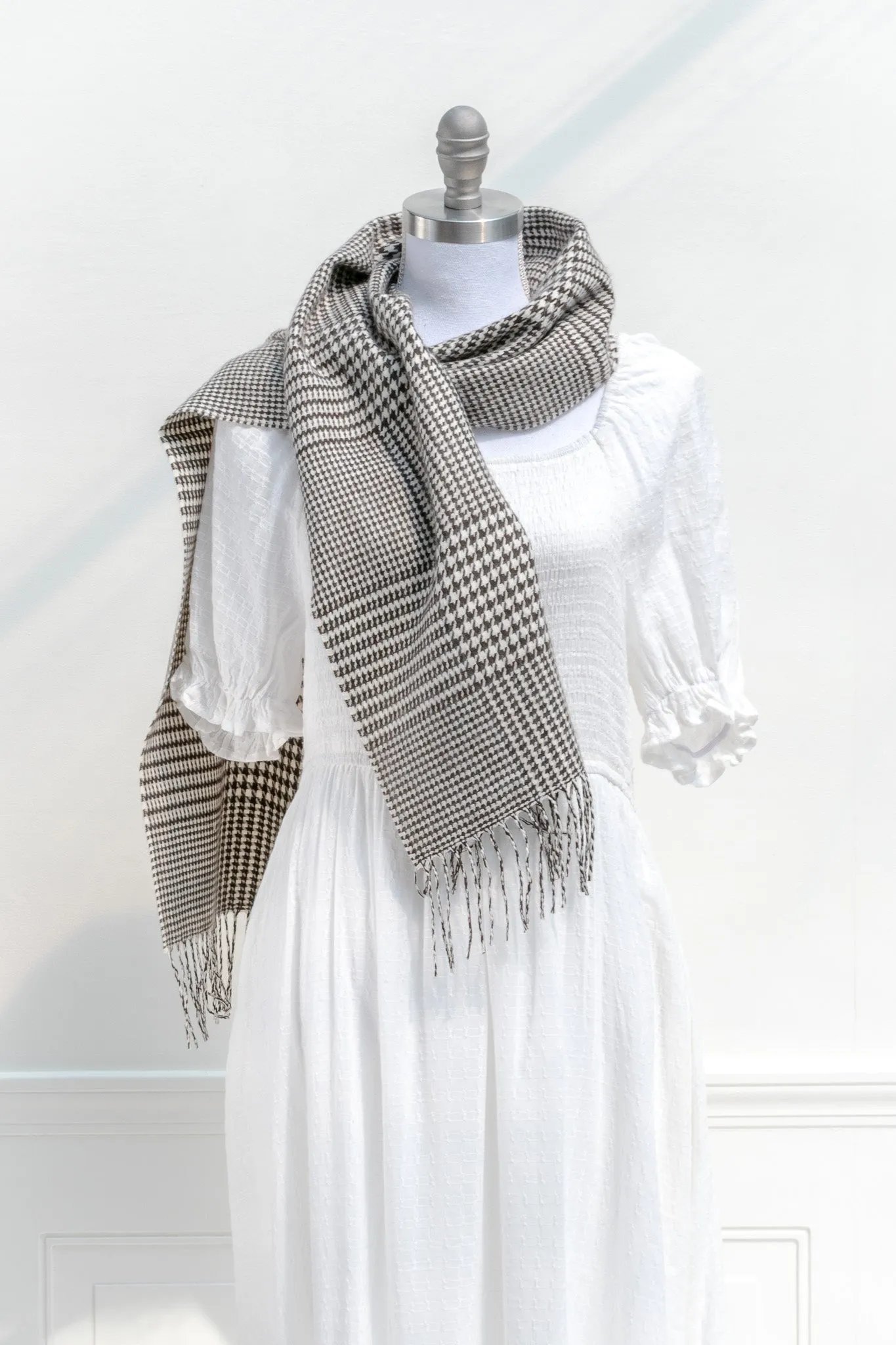 Camille Houndstooth Scarf