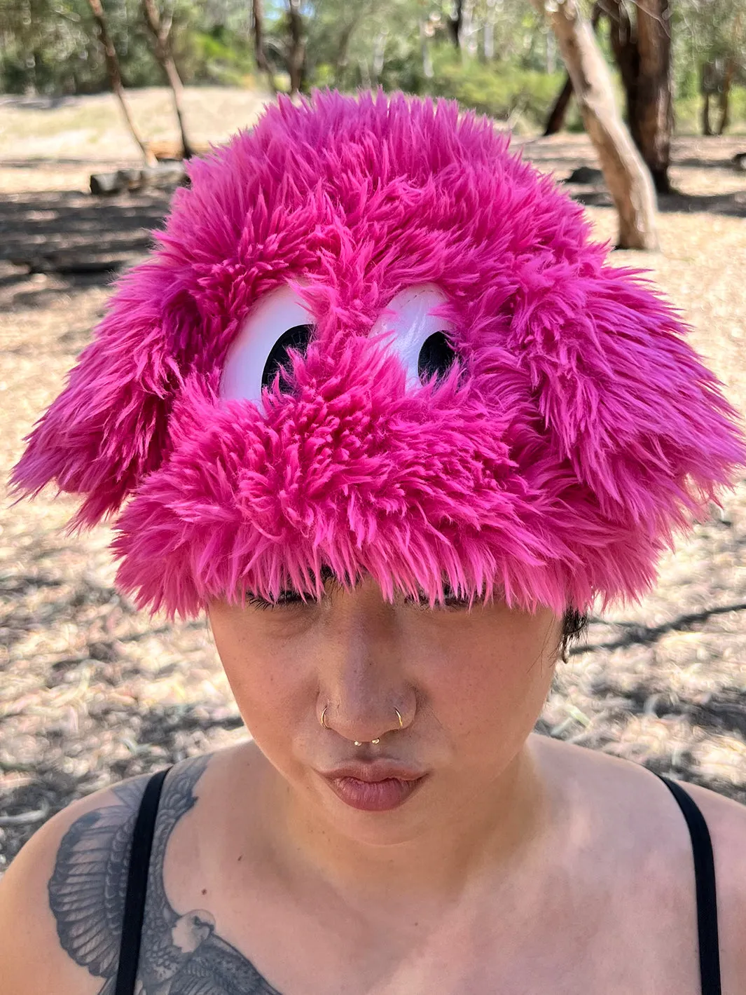 CARTOON FUZZY HAT - PINK