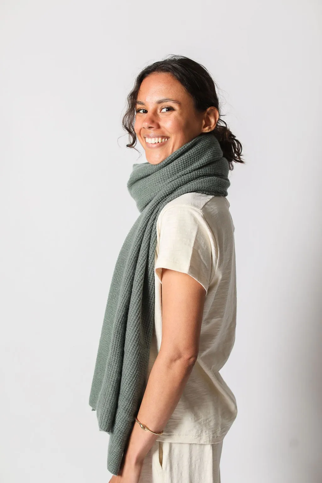 Cashmere Thermal Travel Wrap