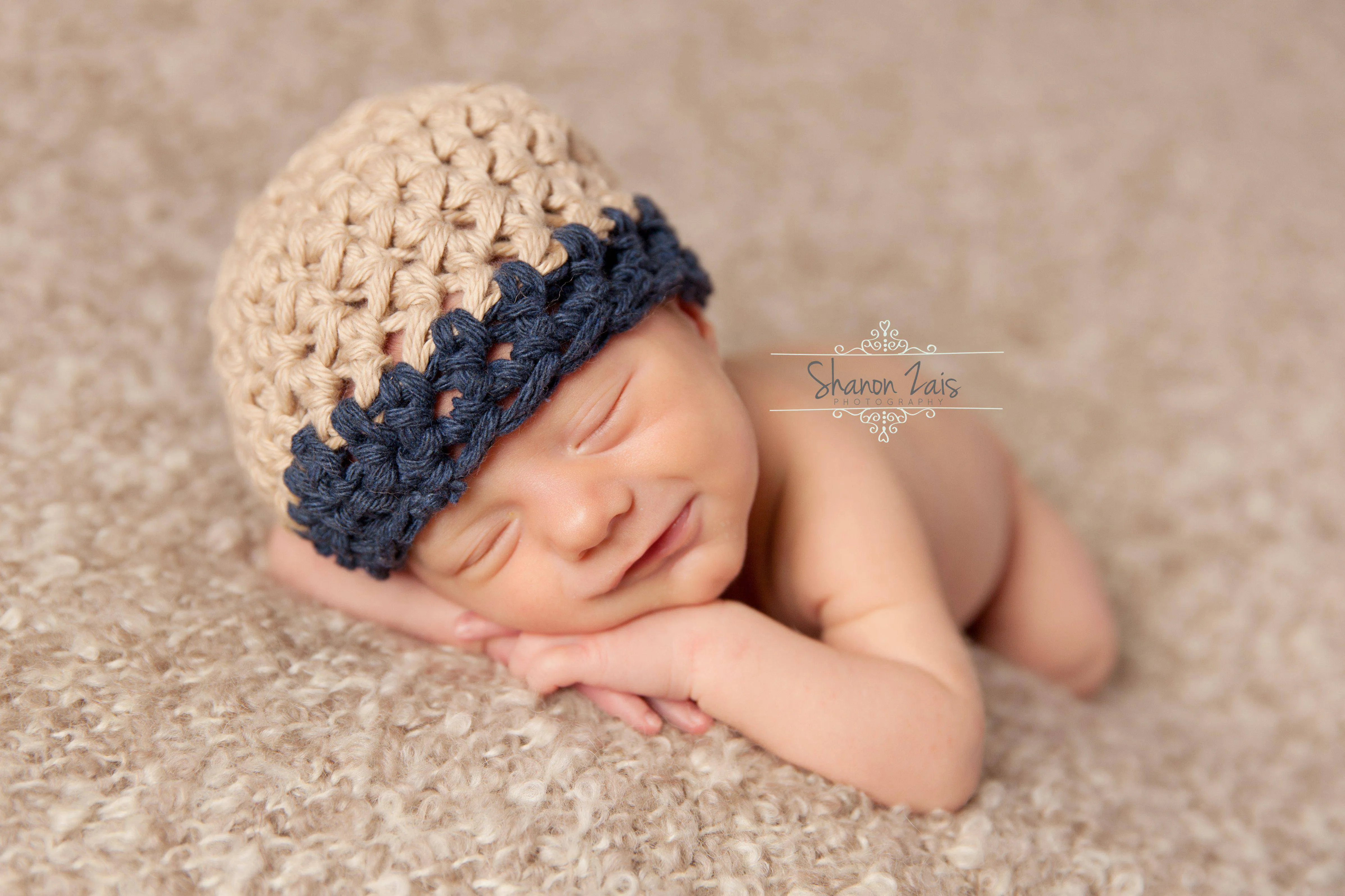 Cotton Beanie Hat in Beige Blue