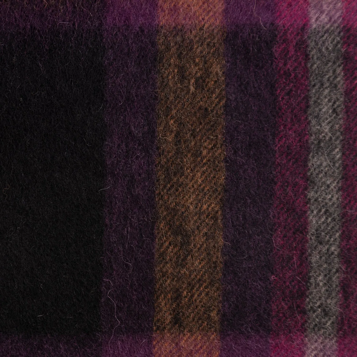 Edinburgh 100% Lambswool Tartan Scarf Deco Check Ginger