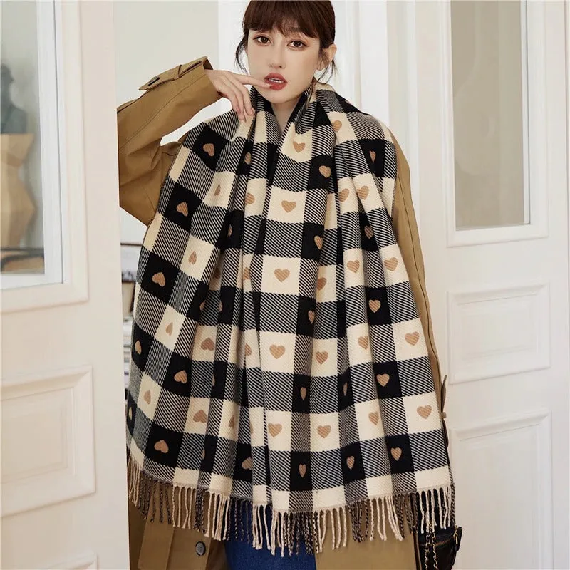 Knitted Plaid Love Heart Pattern Fringed Winter Scarves