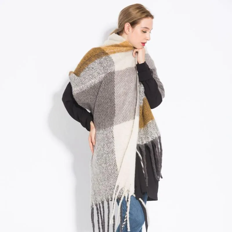 Oversize Winter Scarf