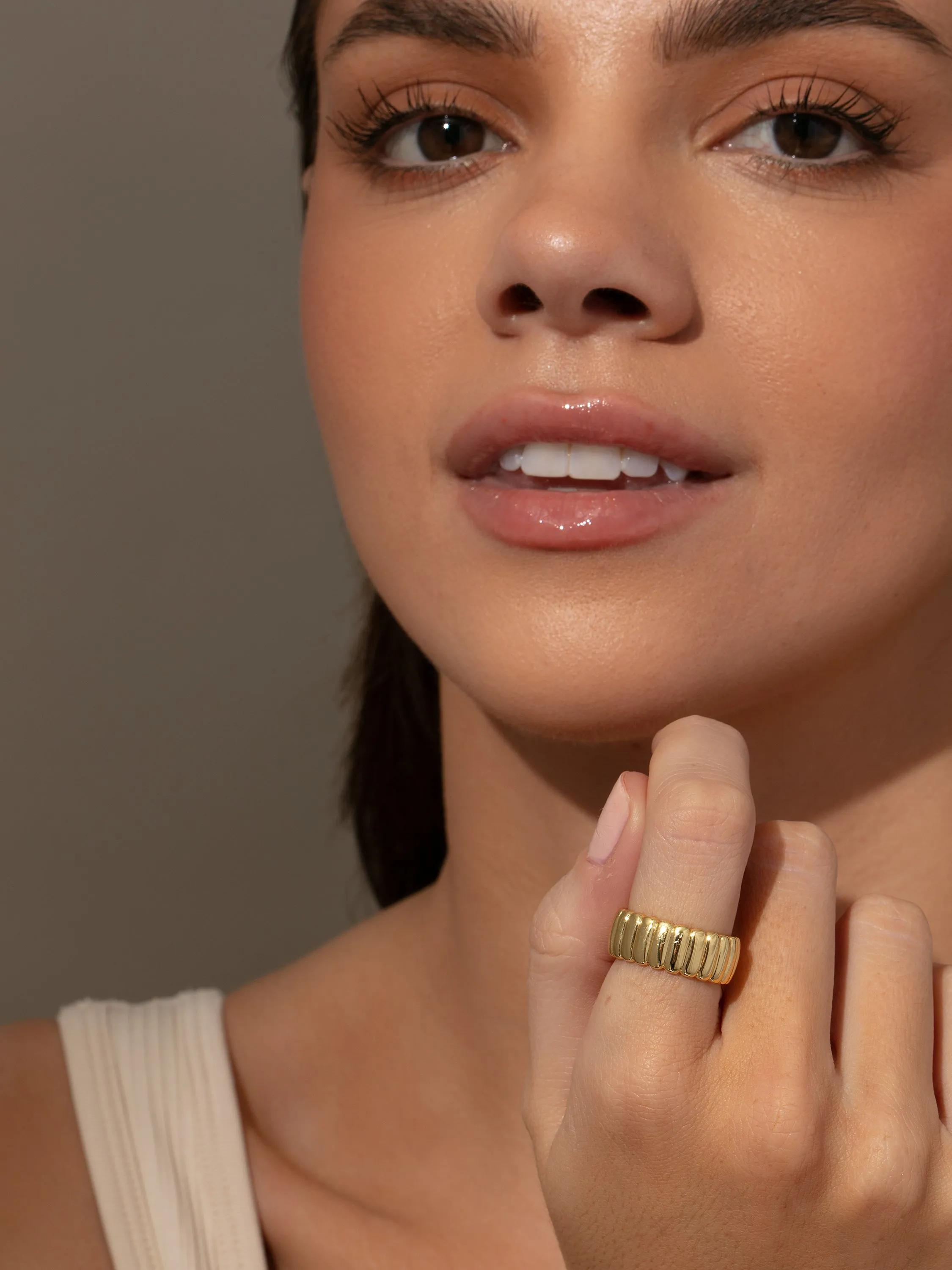 Parthenon Ribbed Ring