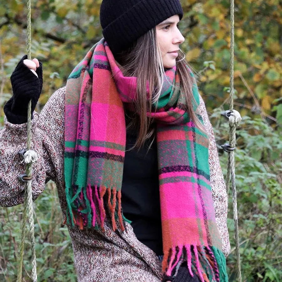 POM One Size Bright Pink Check Twist Fringe Winter Scarf