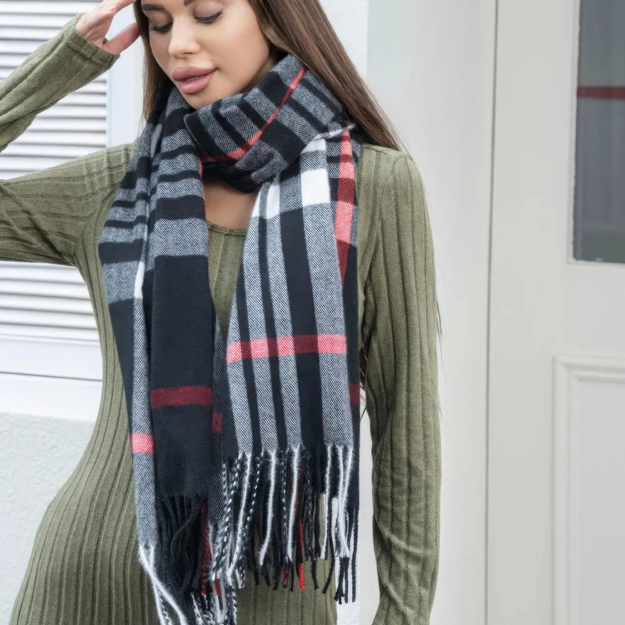 The Burberry Style Plaid Tassel Scarf