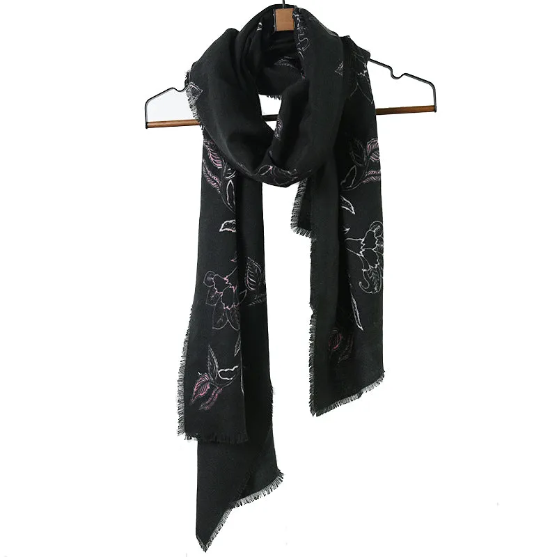 Winter shawl Women's black cashmere scarf Vintage printing tassel flower shawl woven